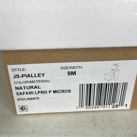 Jessica Simpson Women’s Pialley Ankle Strap Platform Pumps, Size 9. - Picture 11 of 11